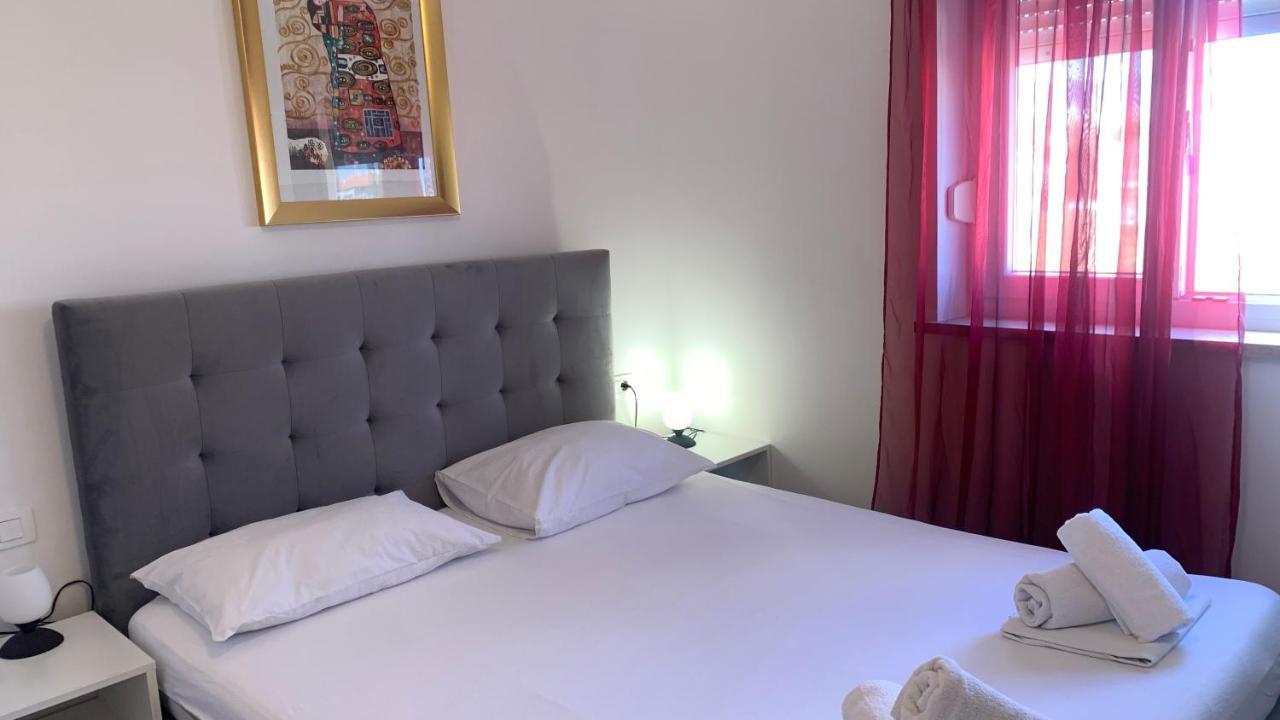 Apartments Istarska Street (Adults Only) Split Exterior foto