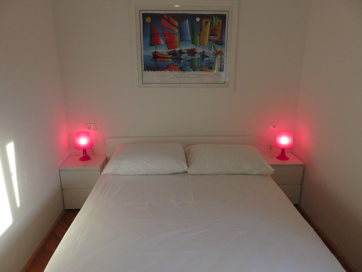 Apartments Istarska Street (Adults Only) Split Exterior foto